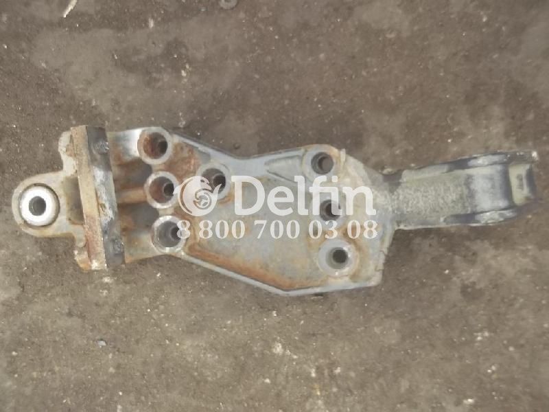 21046172 Кронштейн крепления передней рессоры LH Volvo