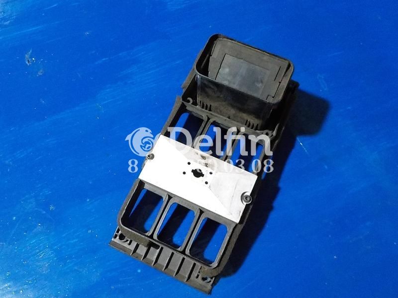 358346 Панель Scania