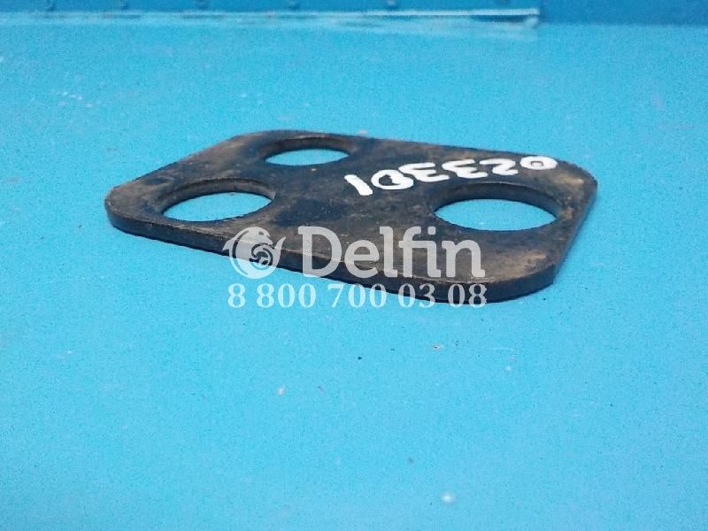 500023301 Кронштейн спойлера Volvo