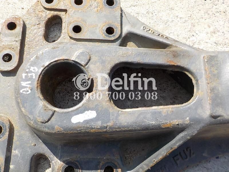 5010532822 Кронштейн крепления задней рессоры Renault