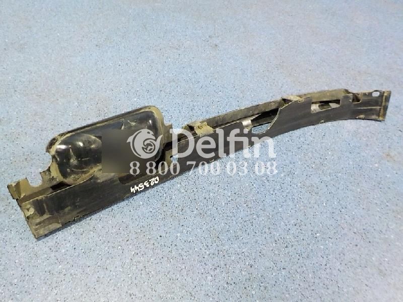 1451270 Накладка стеклоочистиля левая (жабо) Scania 5 б/у