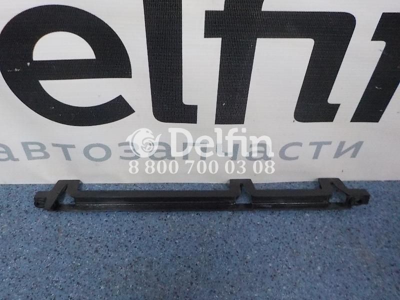 2525144 Кронштейн правый RH Scania 6 серии