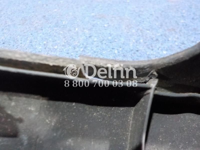 20360439 Крышка Volvo (Уценка)