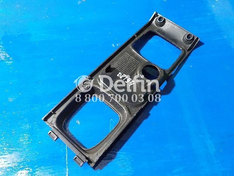 1443275 Панель LH Scania