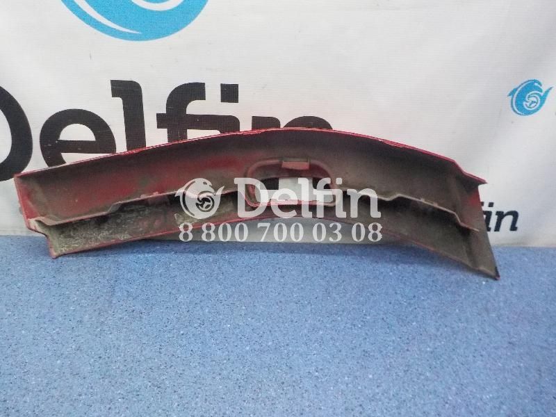 2304676 Панель отделки колесной арки Scania 6 серии (Цвет красный)