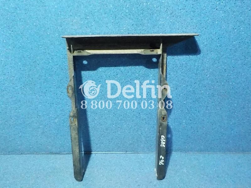 81429025389 Несущая балка ступенек на рабочую площадку MAN