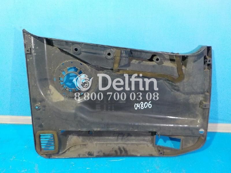 8141252 Обшивка двери передней правой Volvo