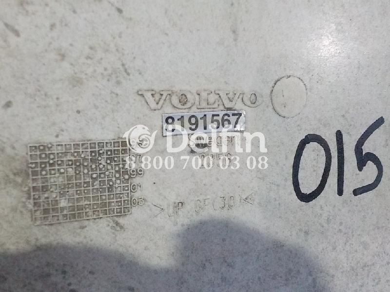 8191567 Спойлер верхний Volvo (Уценка)