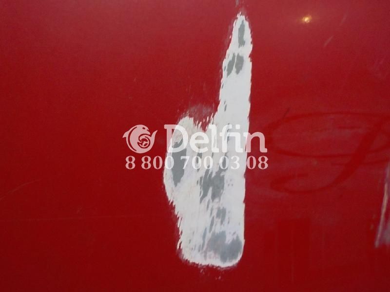 3176123 Крышка наружнего бардачка Volvo (Цвет красный)