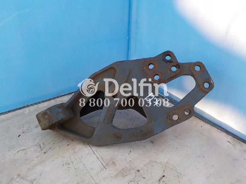 1606969 Кронштейн крепления передней рессоры LH DAF