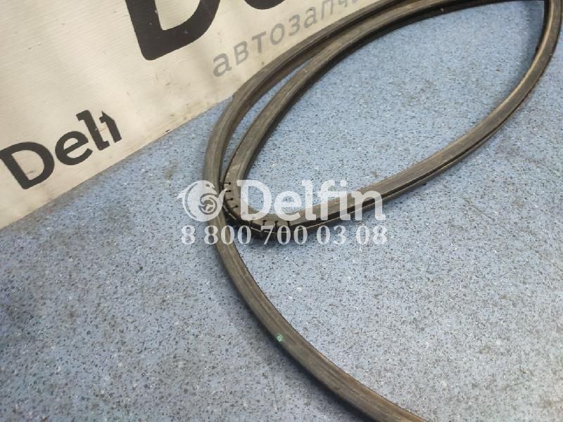 1865522 Уплотнитель направляющей стекла двери левый LH  Scania