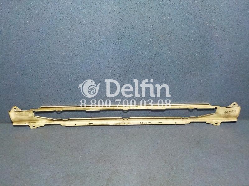 1872160 Решетка радиатора Scania