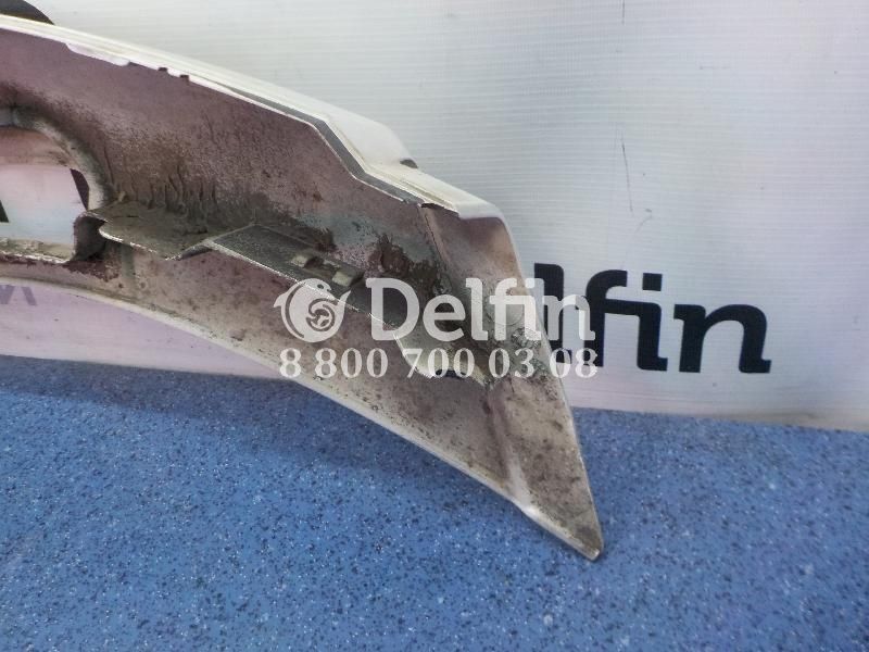 2304658 Накладка на крыло правая RH Scania 6 серии (Цвет белый)(уценка)