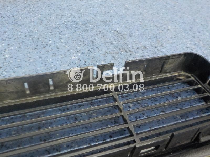 2654490 Решетка Scania 6 серии (уценка)