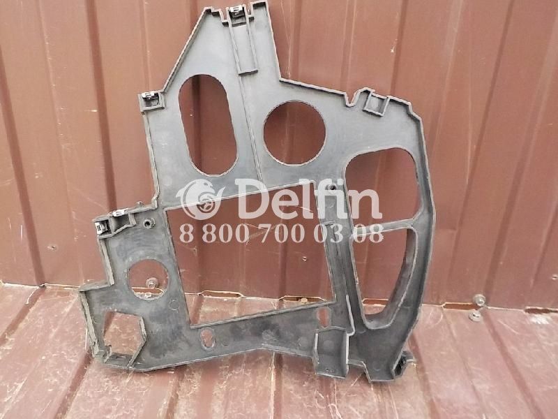 81617016423 Декоративная крышка MAN