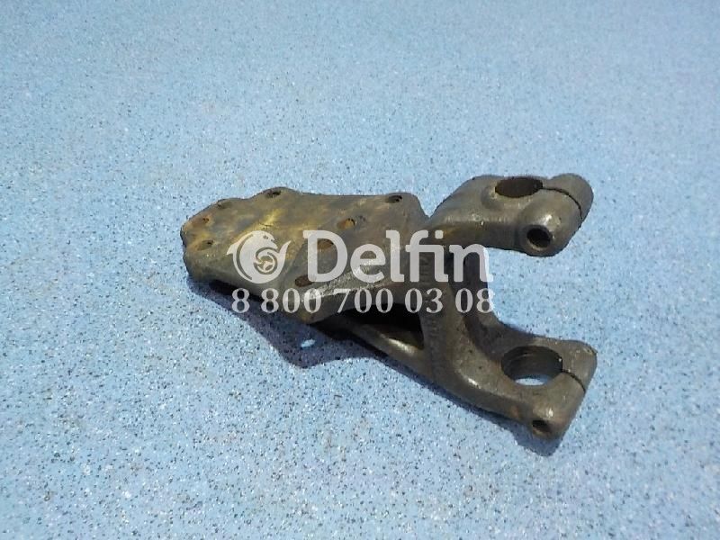 1335899 Кронштейн рамы Scania