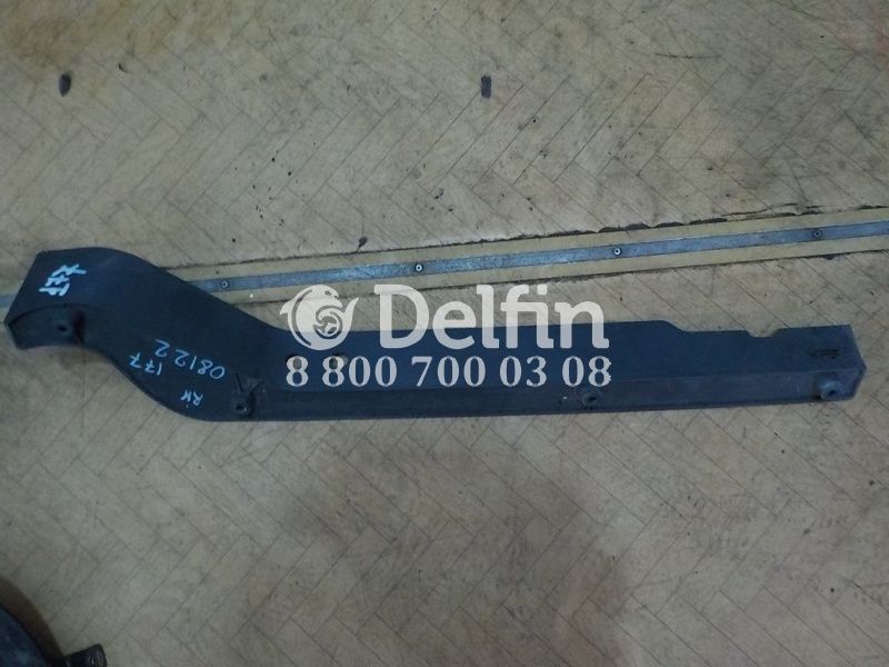 81416100368 Крышка амортизатора справа MAN
