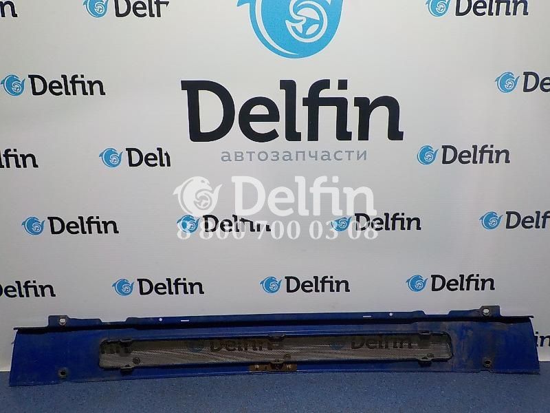 1748085 Решетка радиатора Scania (Уценка)