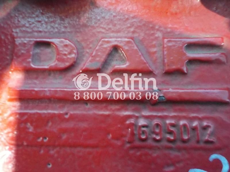 1695012 Кронштейн рессоры правый DAF