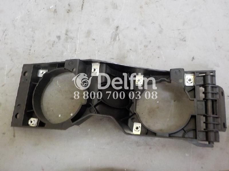 1786693 Кронштейн фары противотуманной правой Scania (Новый,Аналог)