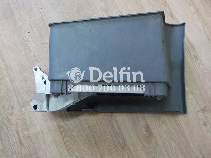 82142373 Корпус подножки правой RH Volvo