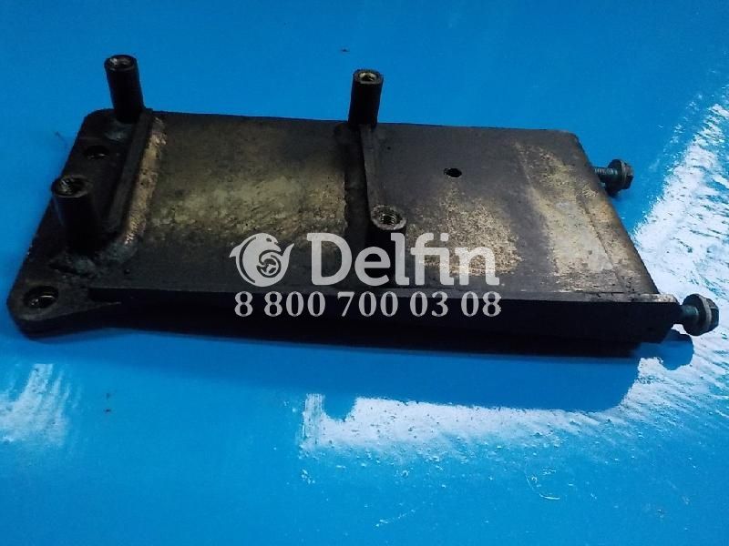 A5412300142 Кронштейн компрессора кондиционера Mercedes Benz