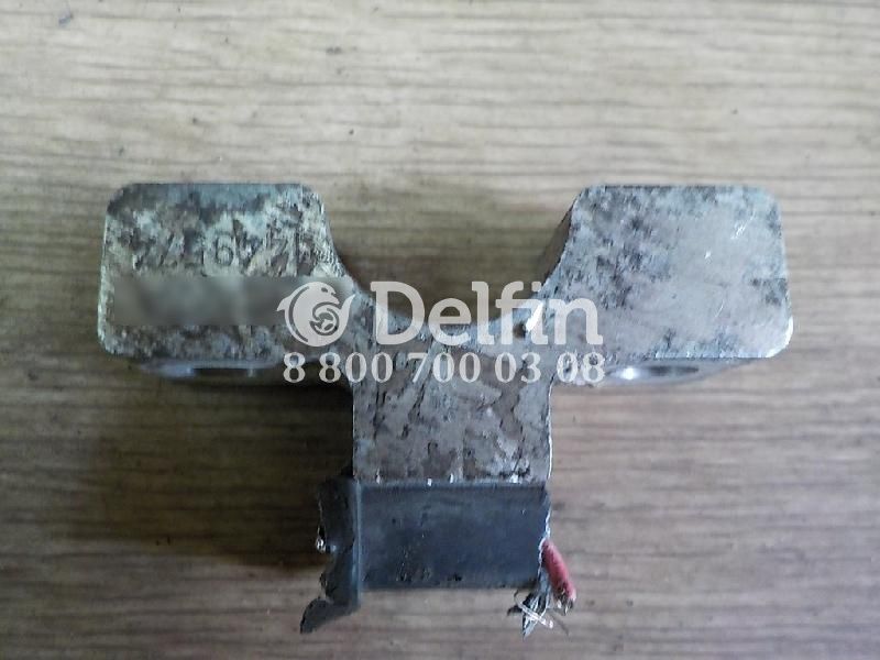 1449574 Кронштейн проводки Scania