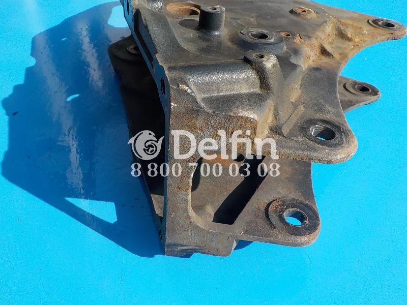 5010228918 Кронштейн крепления торсиона Renault