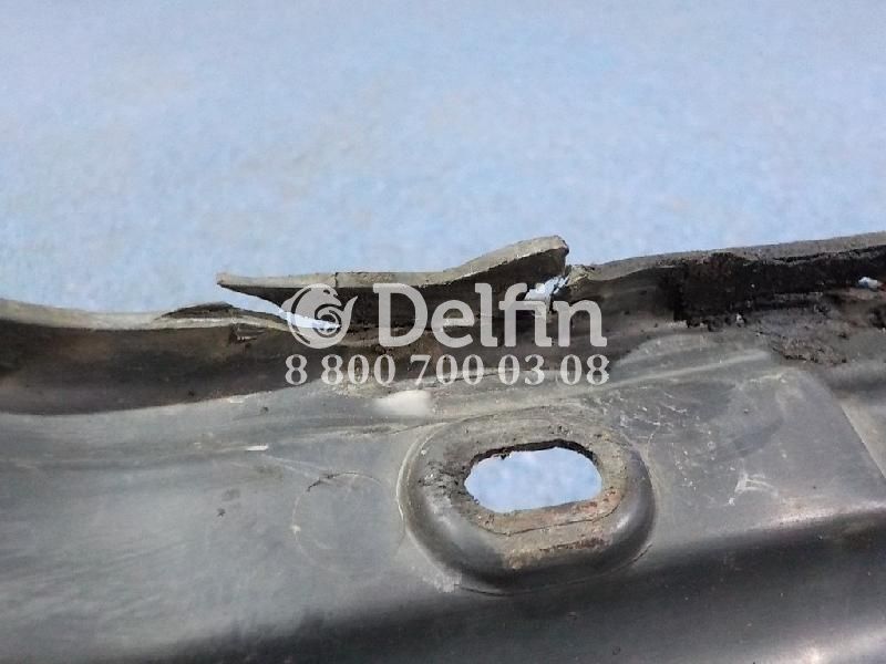 3980262 Накладка декоративная Volvo (Уценка)