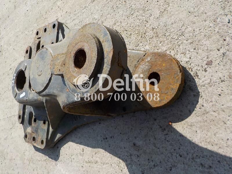 5010532822 Кронштейн крепления задней рессоры Renault