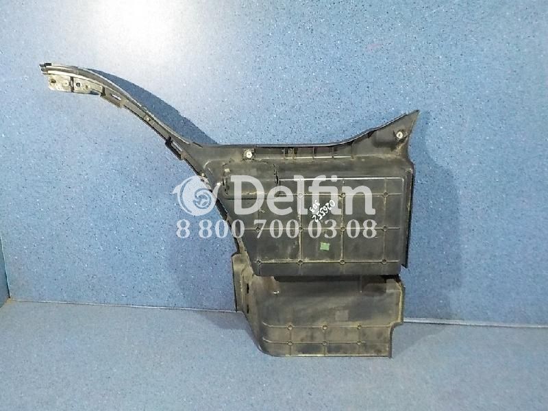 82644146 Корпус подножки левой LH Volvo