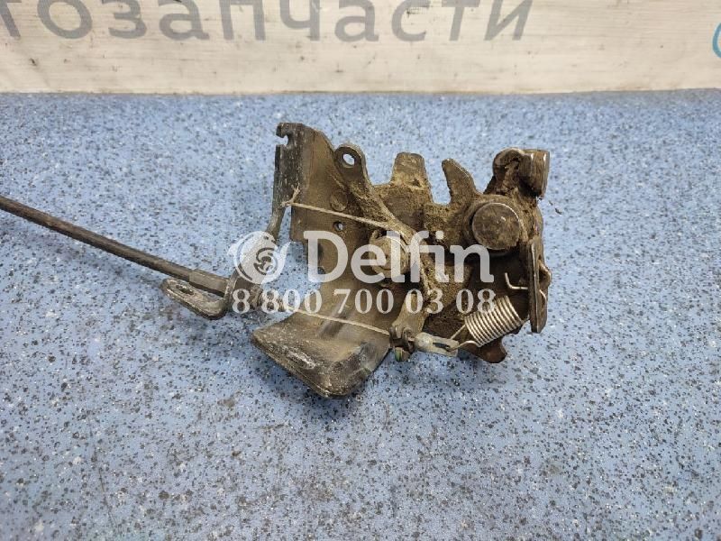 1902355 Замок капота LH Scania (уценка)