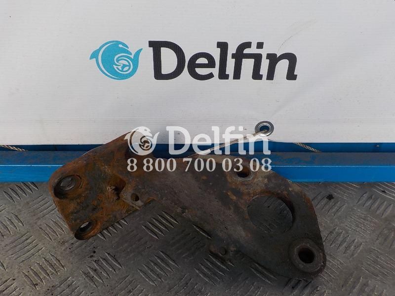 1768240 Кронштейн барабанного тормоза переднего моста левый LH Scania